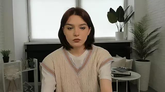 TaniaPinkins from StripChat is Freechat