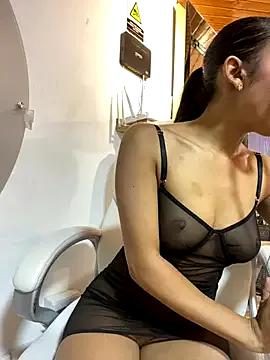 Tatiana_18pink from StripChat is Freechat
