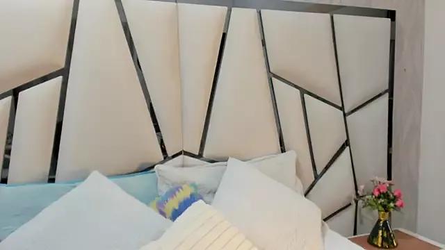 thalia888_ from StripChat is Freechat