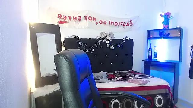 Thalia_honey from StripChat is Freechat
