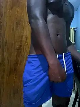 ThugMansion420 from StripChat is Freechat