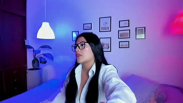 Tiffany_bloomm from StripChat is Freechat