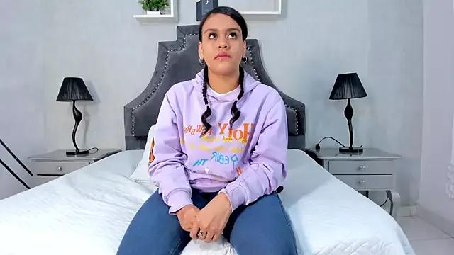 TinaDavon from StripChat is Freechat