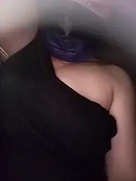 TinyLa from StripChat is Freechat