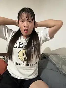 TrangNemo from StripChat is Freechat