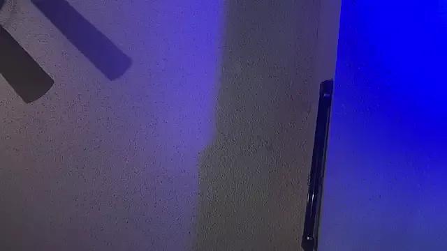 Triggerhappycj100 from StripChat is Freechat