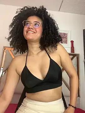TwerkingNat from StripChat is Freechat