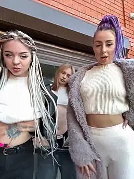 TwixCouple from StripChat is Freechat