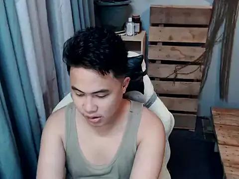 urbigcockbaby from StripChat is Freechat
