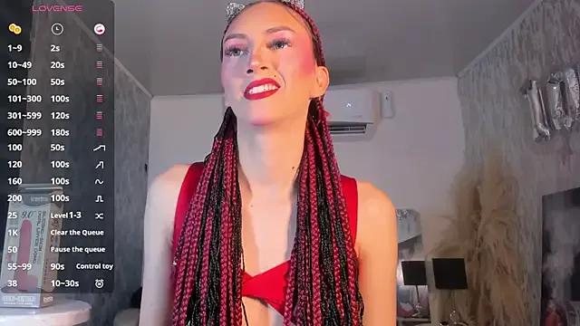 V_suckscock from StripChat is Freechat
