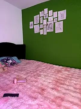Valen-Foxx from StripChat is Freechat
