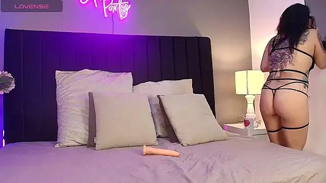 Valeria_dh from StripChat is Freechat