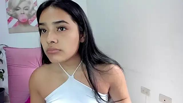 valeria_millers from StripChat is Freechat