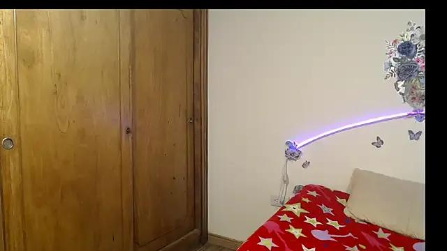 Valeryxs from StripChat is Freechat