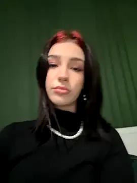 VampyScarlet from StripChat is Freechat