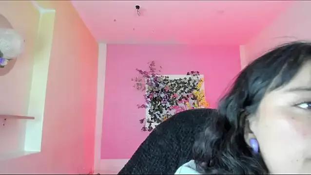 vanelope11 from StripChat is Freechat