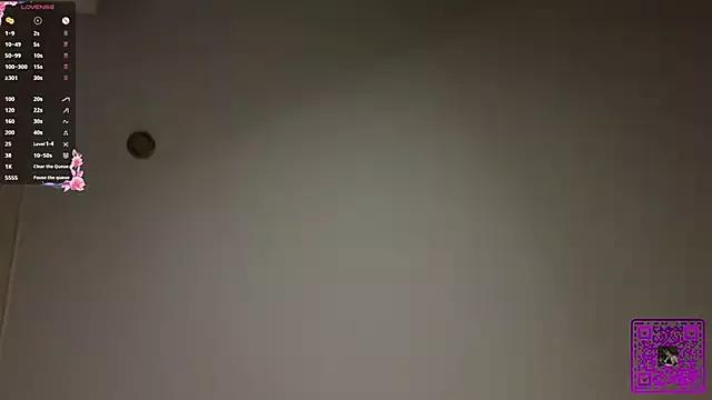 VanessaGrome from StripChat is Freechat