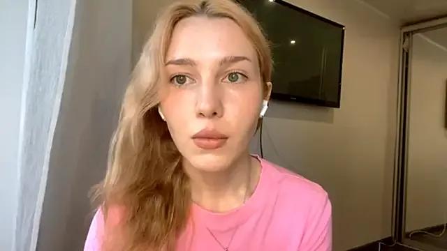 VanettaBarger from StripChat is Freechat