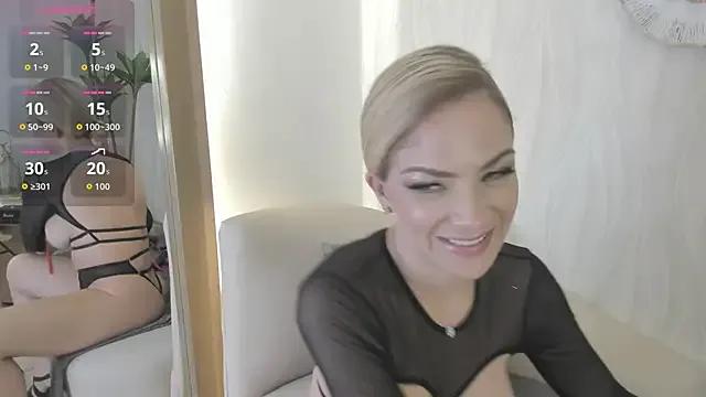 Velora__ from StripChat is Freechat