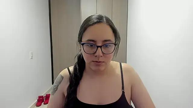 Venus_cat_ from StripChat is Freechat