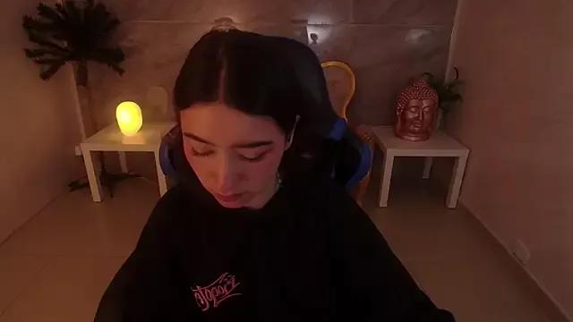 venuss09_s from StripChat is Freechat