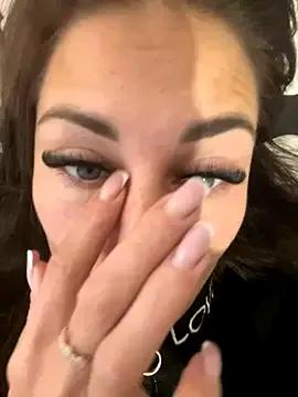 Veronicavirus from StripChat is Freechat