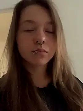 VesnaCrystal from StripChat is Freechat