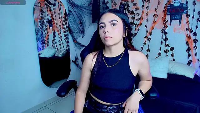 violerr_01 from StripChat is Freechat