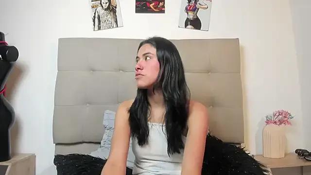 VioletaHolly from StripChat is Freechat