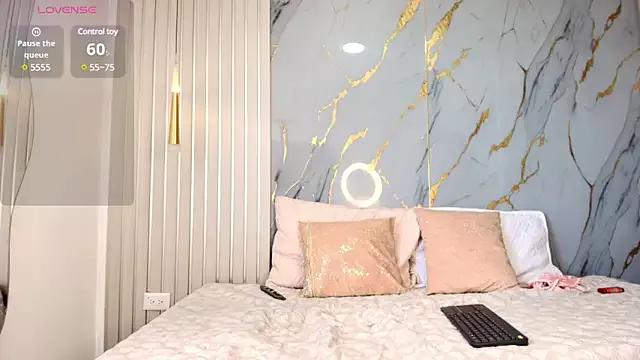 violetta_hot_ from StripChat is Freechat