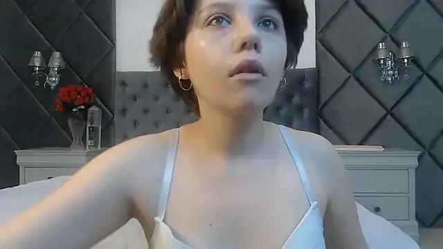 WendyChantal from StripChat is Freechat