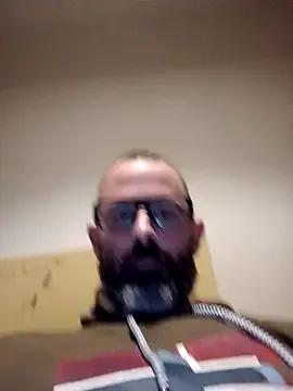 whatYwantMorrre from StripChat is Freechat
