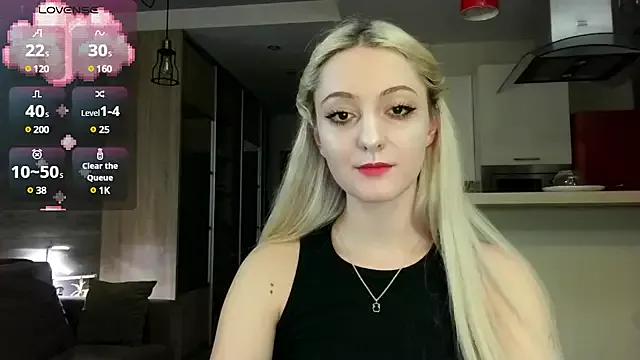 white_liillyy from StripChat is Freechat