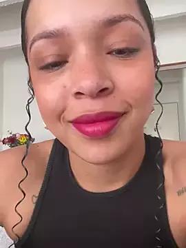 Yasmin777_ from StripChat is Freechat