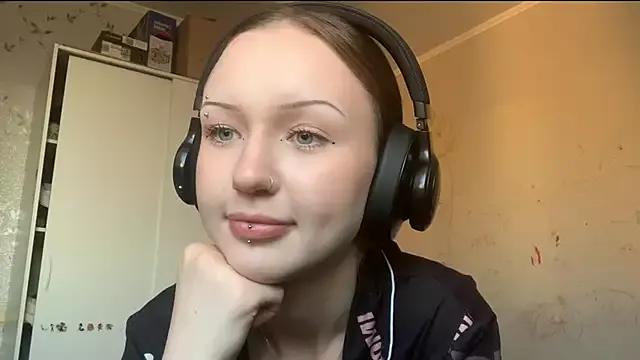 You_Dream_HereNOW from StripChat is Freechat