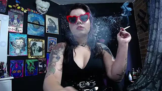 Yourmadame_P from StripChat is Freechat