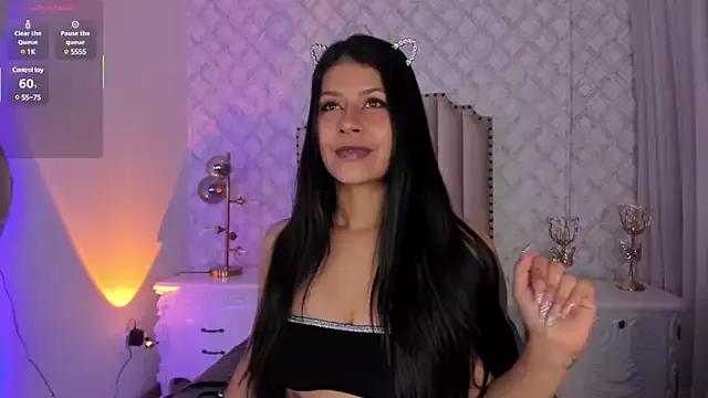 Yourwishisme_val from StripChat is Freechat