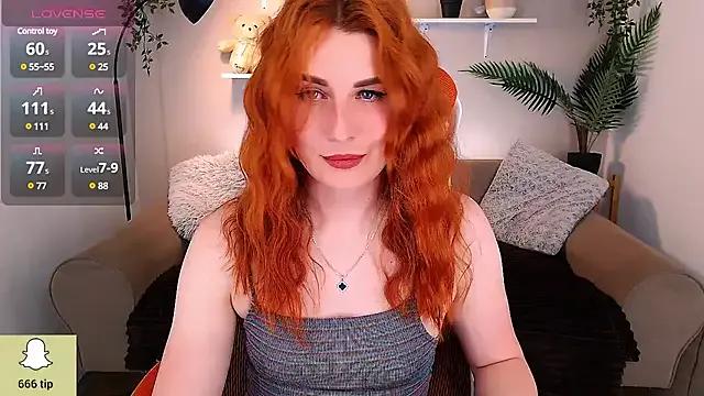 YrKiraXO from StripChat is Freechat