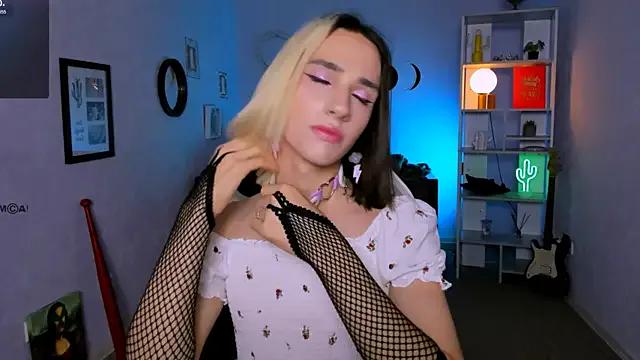 yumeliko_yummy from StripChat is Freechat