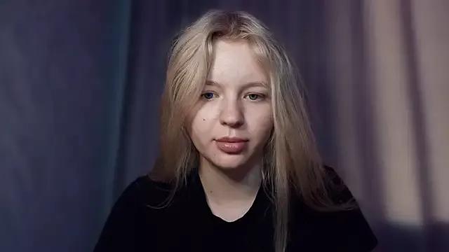 Zara__Doll from StripChat is Freechat