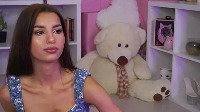 ZariaVera from StripChat is Freechat