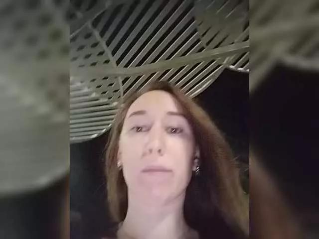 Freechat --MODEL--1 on BongaCams