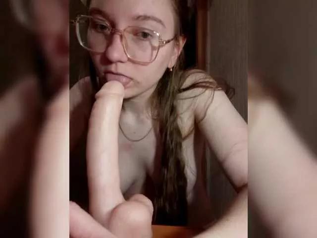 --tata-- on BongaCams 