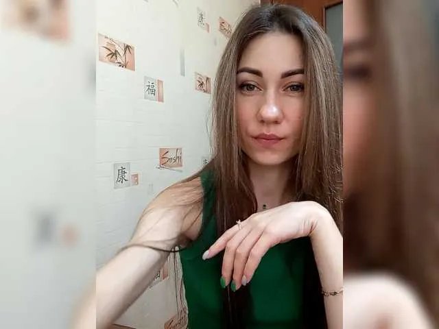 -Kara-mellka- on BongaCams