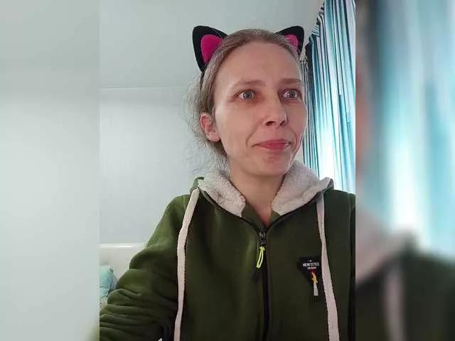 Offline -queen-margo- on BongaCams
