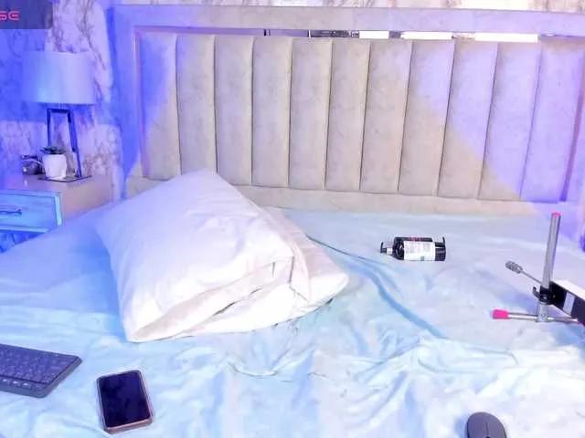 Offline AlaiaMoretti on BongaCams