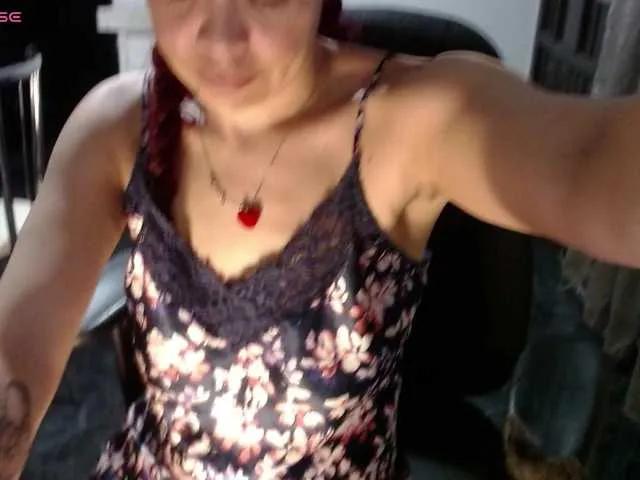 Freechat aliceparcket on BongaCams