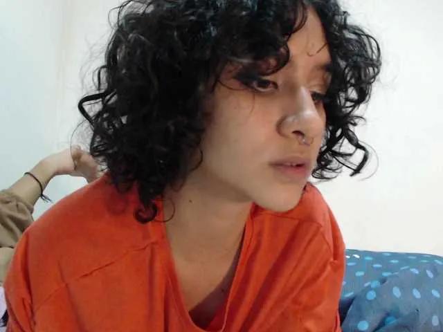 AlinaWoolf on BongaCams