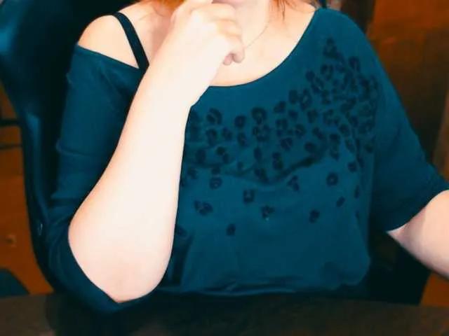 Offline Alisa1917 on BongaCams