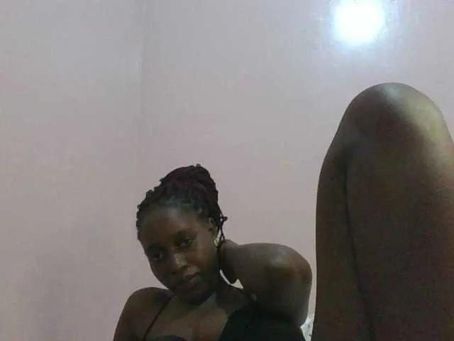 Offline amber-cutie on BongaCams